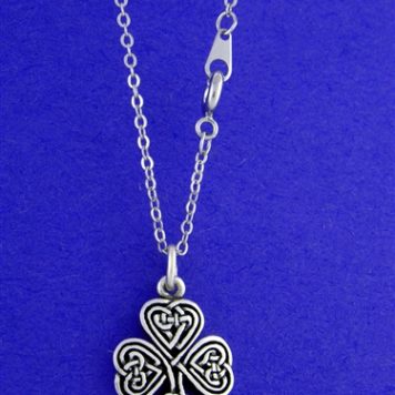 shamrock knotwork necklace