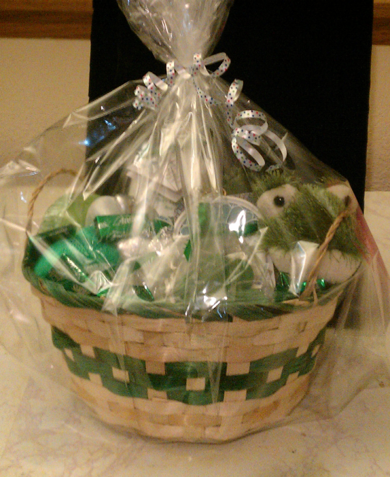 Tea Set Gift Basket