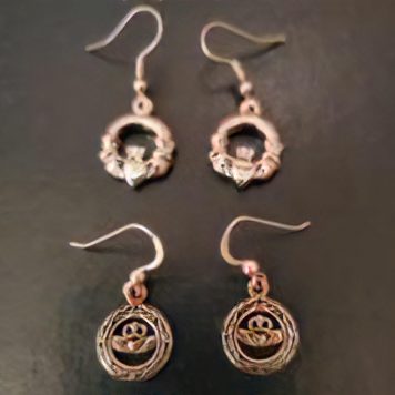 claddagh earrings