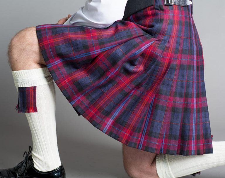 Welsh Kilts Men's 5 yard Casual Kilt - Image 7