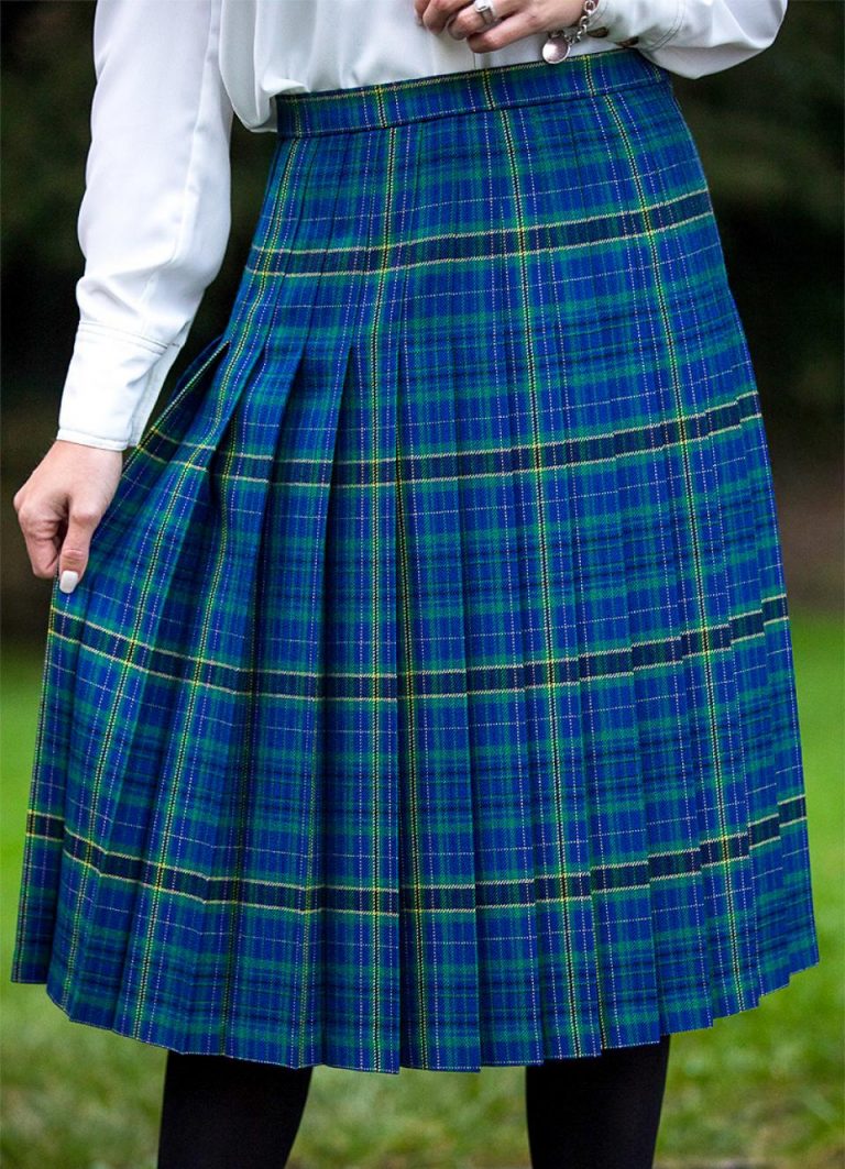 tartan pleated skirt