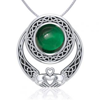 emerald claddagh