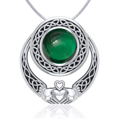 emerald claddagh